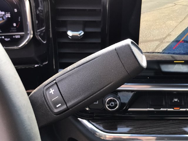 Certified 2024 Chevrolet Silverado 1500 LT AWD/4WD image 13