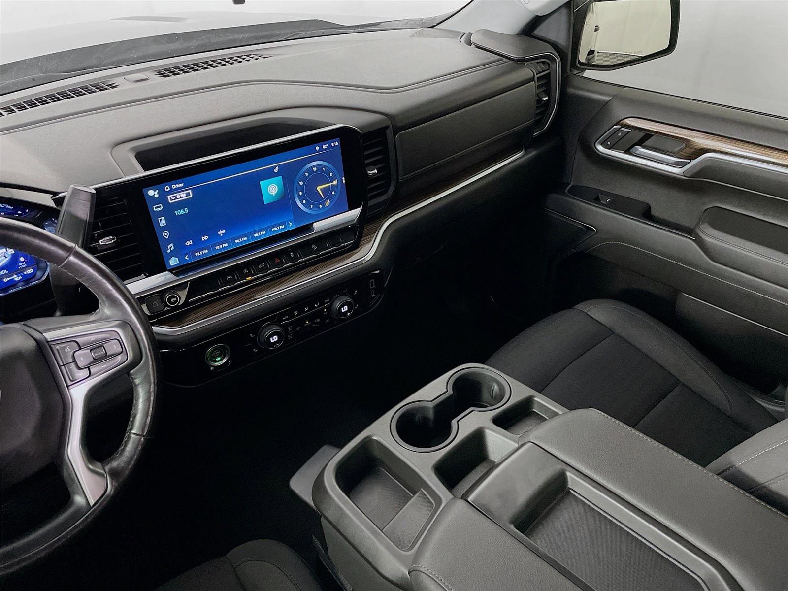 Used 2023 Chevrolet Silverado 1500 RST w/ Z71 Off-Road Package image 26