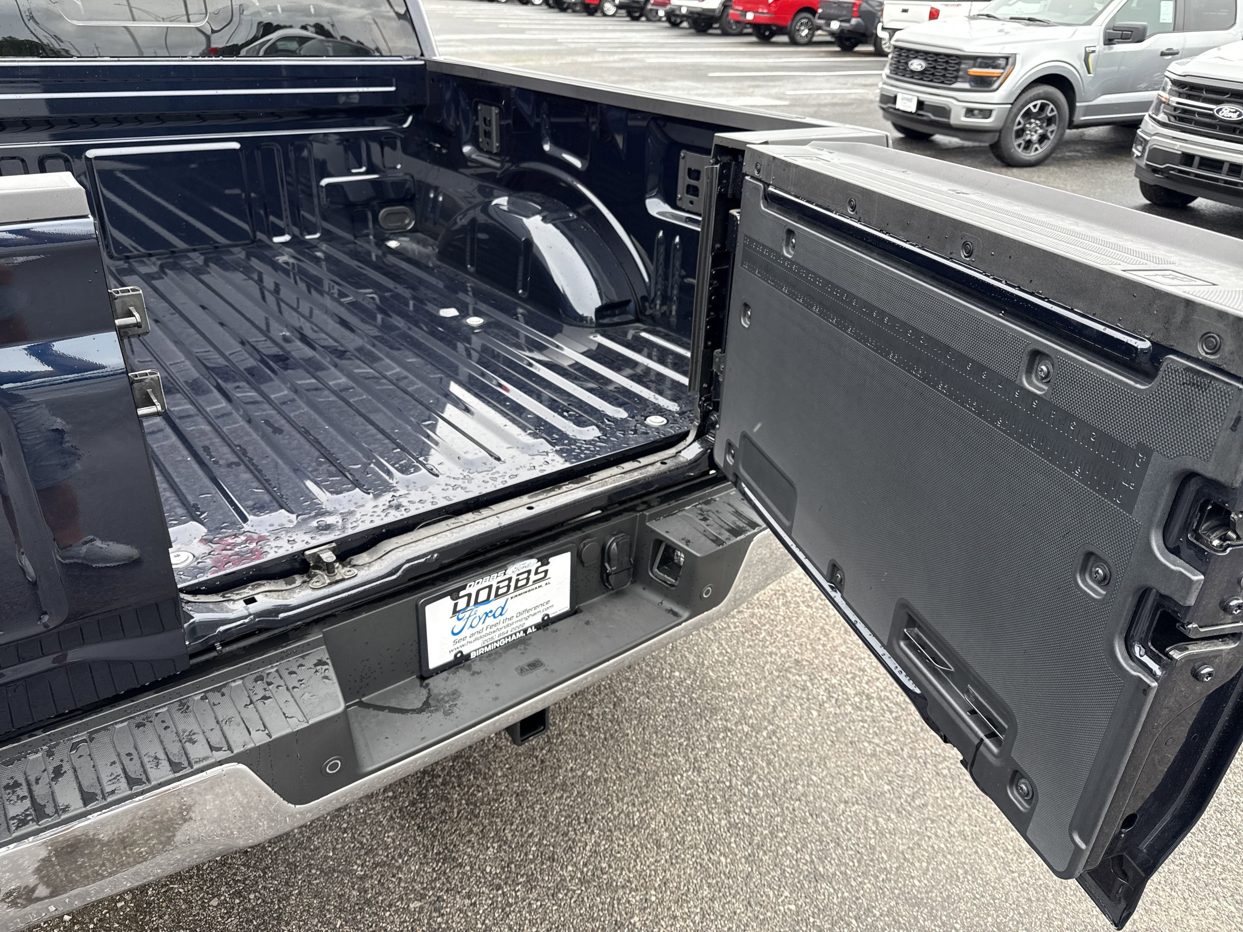 New 2025 Ford F150 Lariat w/ Equipment Group 502A High image 11