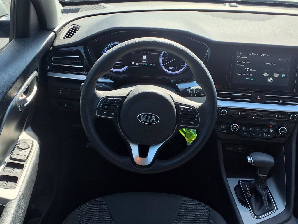 Used 2021 Kia Niro LX FWD image 4