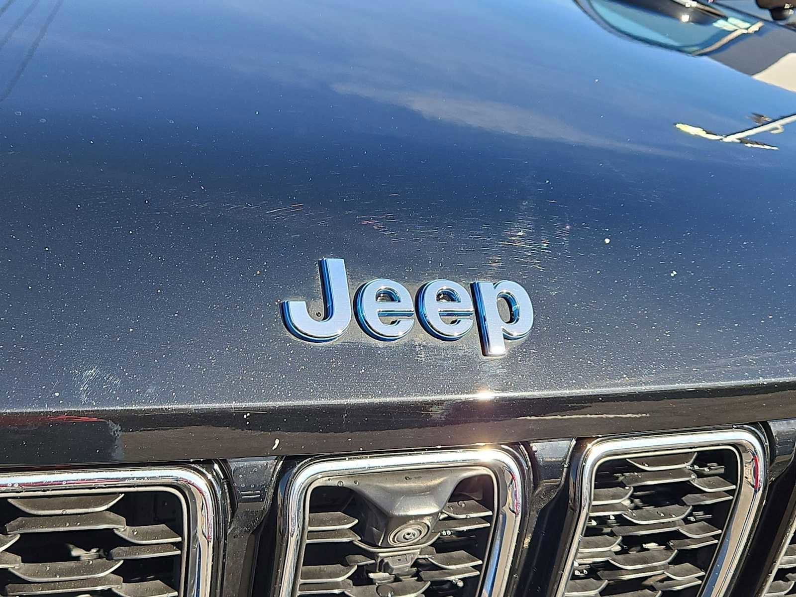 Used 2022 Jeep Grand Cherokee Limited 4xe w/ Luxury Tech Group II image 12