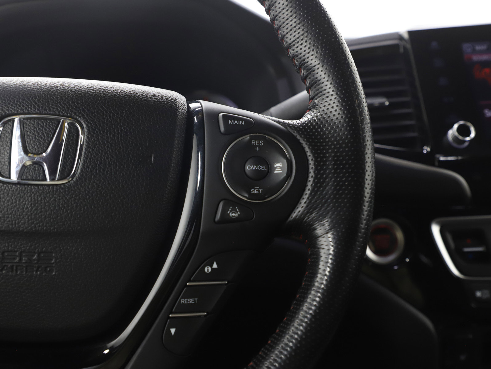 Used 2023 Honda Ridgeline Black Edition image 29