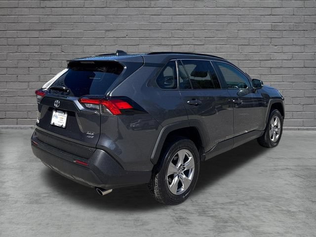 Used 2025 Toyota RAV4 XLE AWD/4WD image 7