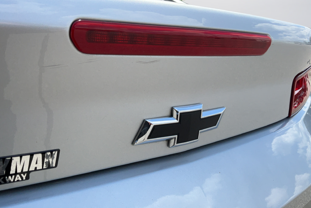 Certified 2018 Chevrolet Camaro LT RWD image 28