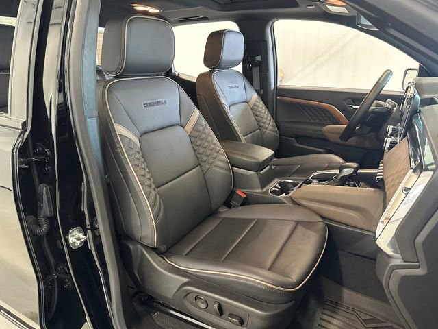 Used 2024 GMC Canyon Denali image 40