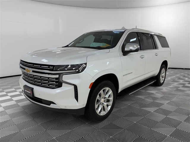 Used 2024 Chevrolet Suburban Premier w/ Advanced Technology Package image 7