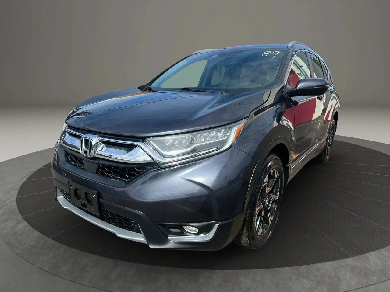 Used 2018 Honda CR-V Touring image 1