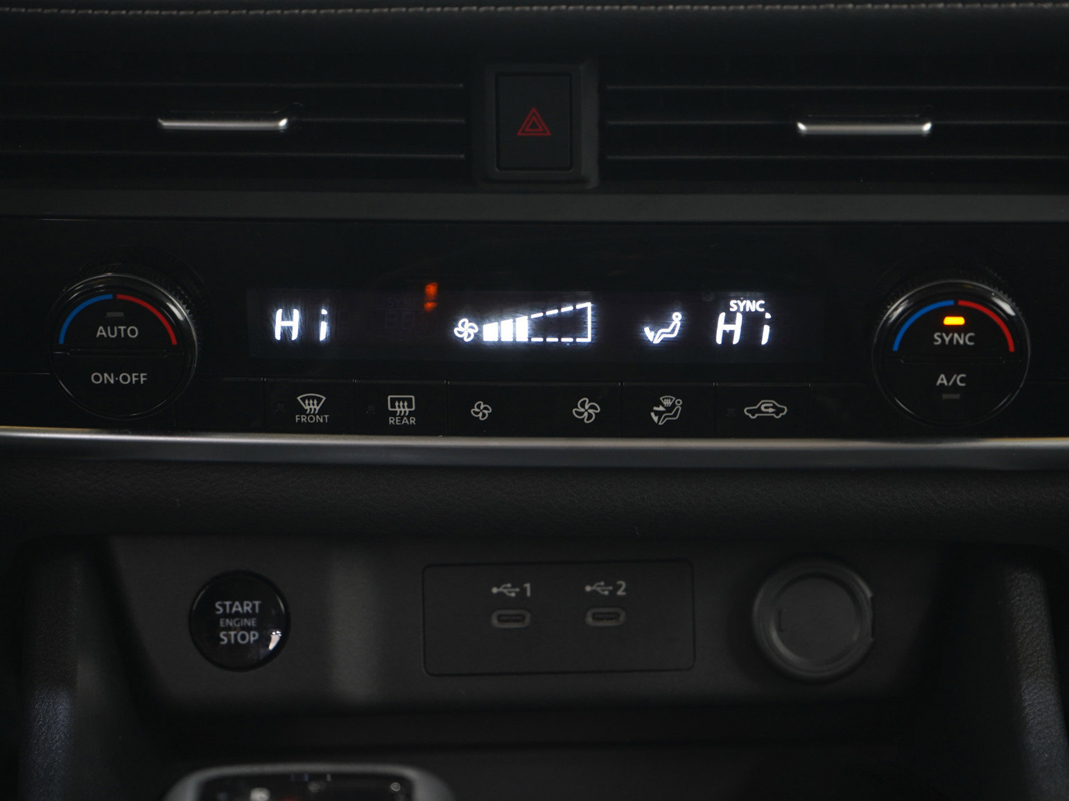 Used 2025 Nissan Rogue SV image 19