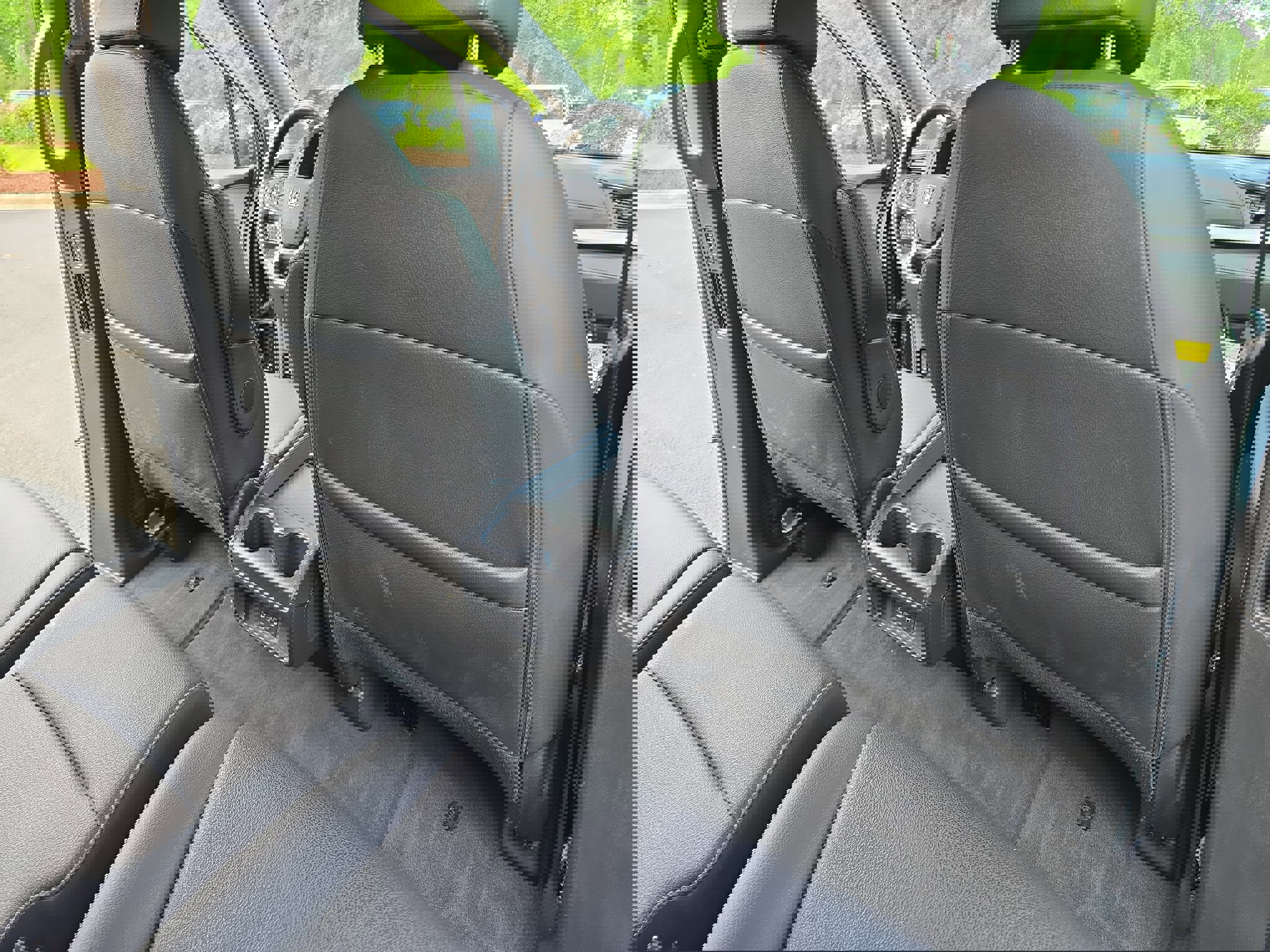 Used 2024 Honda Odyssey EX-L image 11