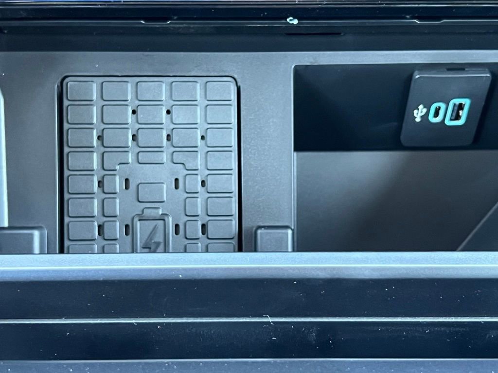 New 2026 Ford F250 Lariat w/ Chrome Package image 42