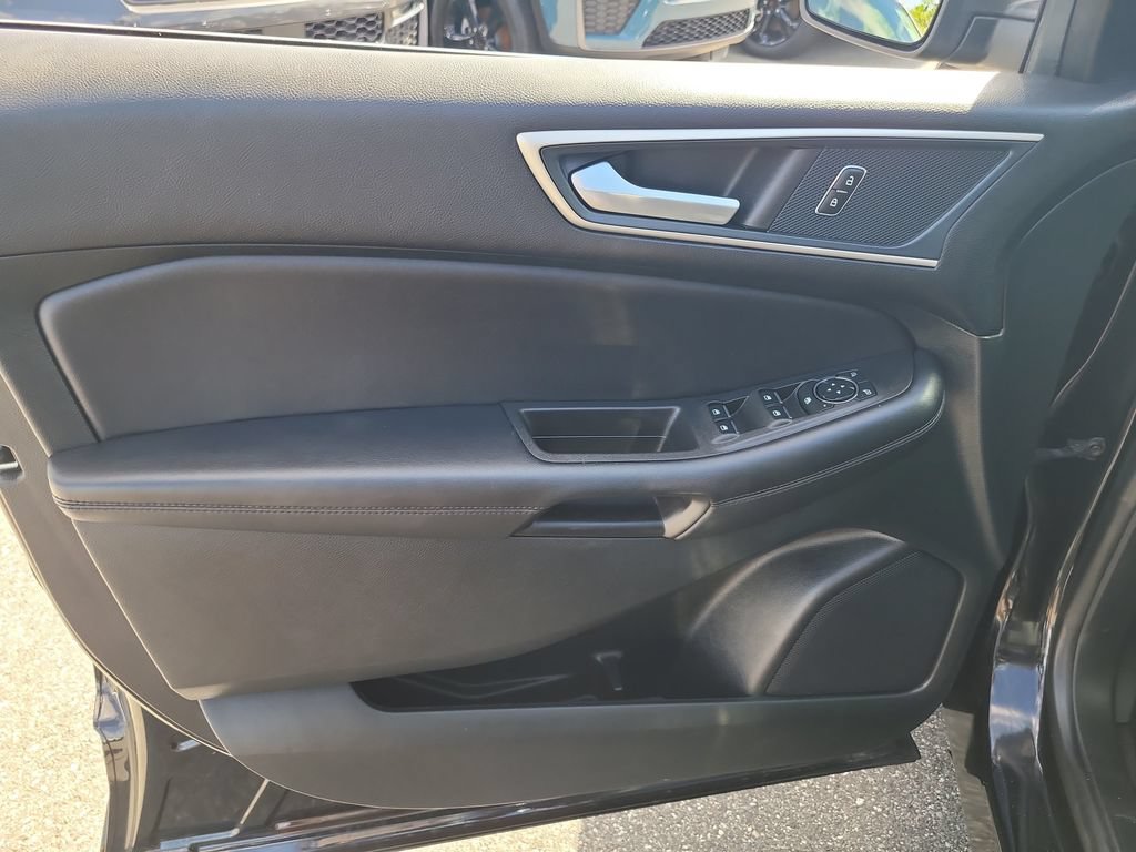 Used 2024 Ford Edge SEL w/ Convenience Package AWD/4WD image 17