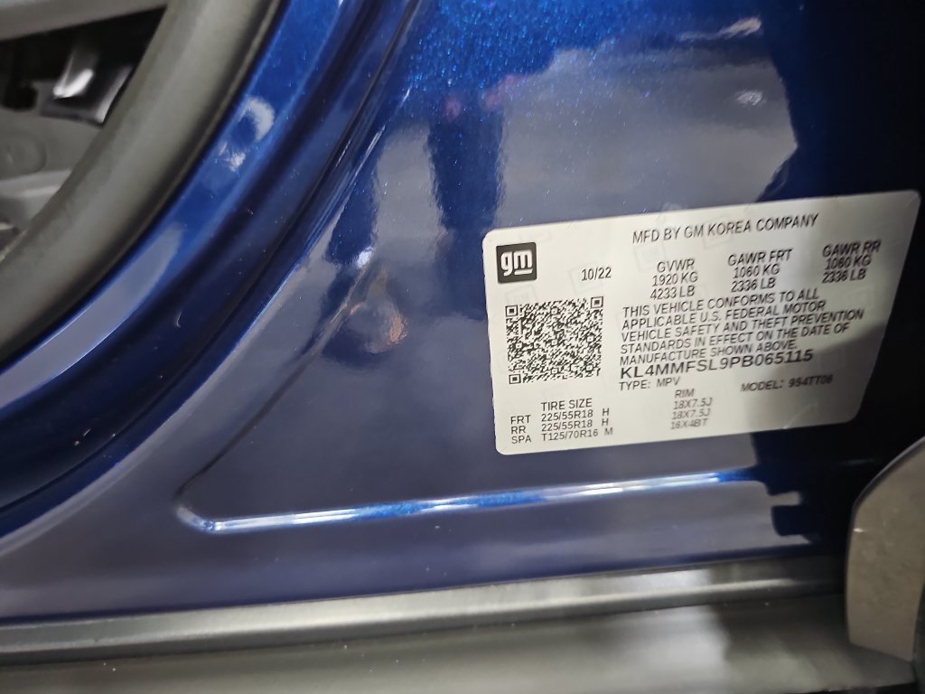 Certified 2023 Buick Encore GX Essence w/ Experience Buick Package FWD image 42