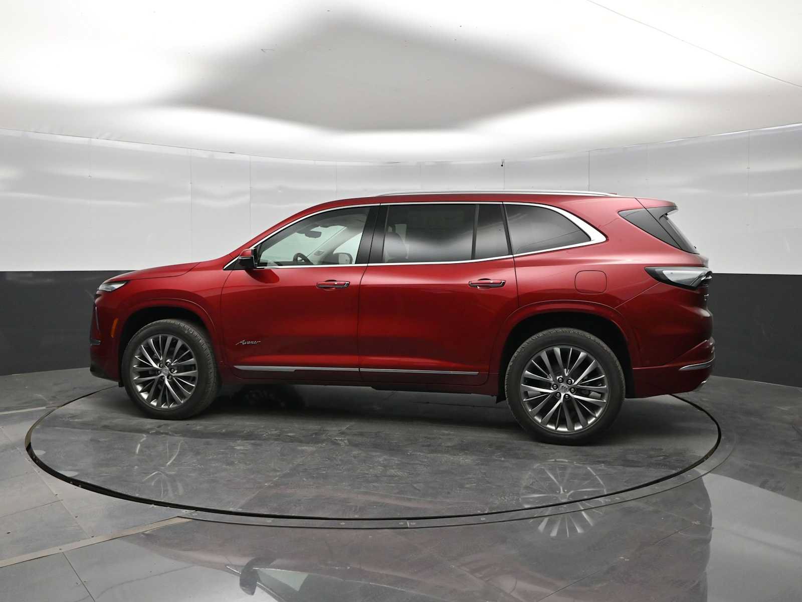 New 2026 Buick Enclave Avenir w/ Super Cruise Package AWD/4WD image 5