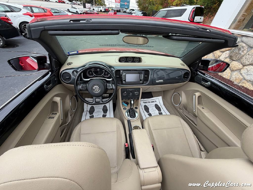 Used 2013 Volkswagen Beetle 2.0T image 18
