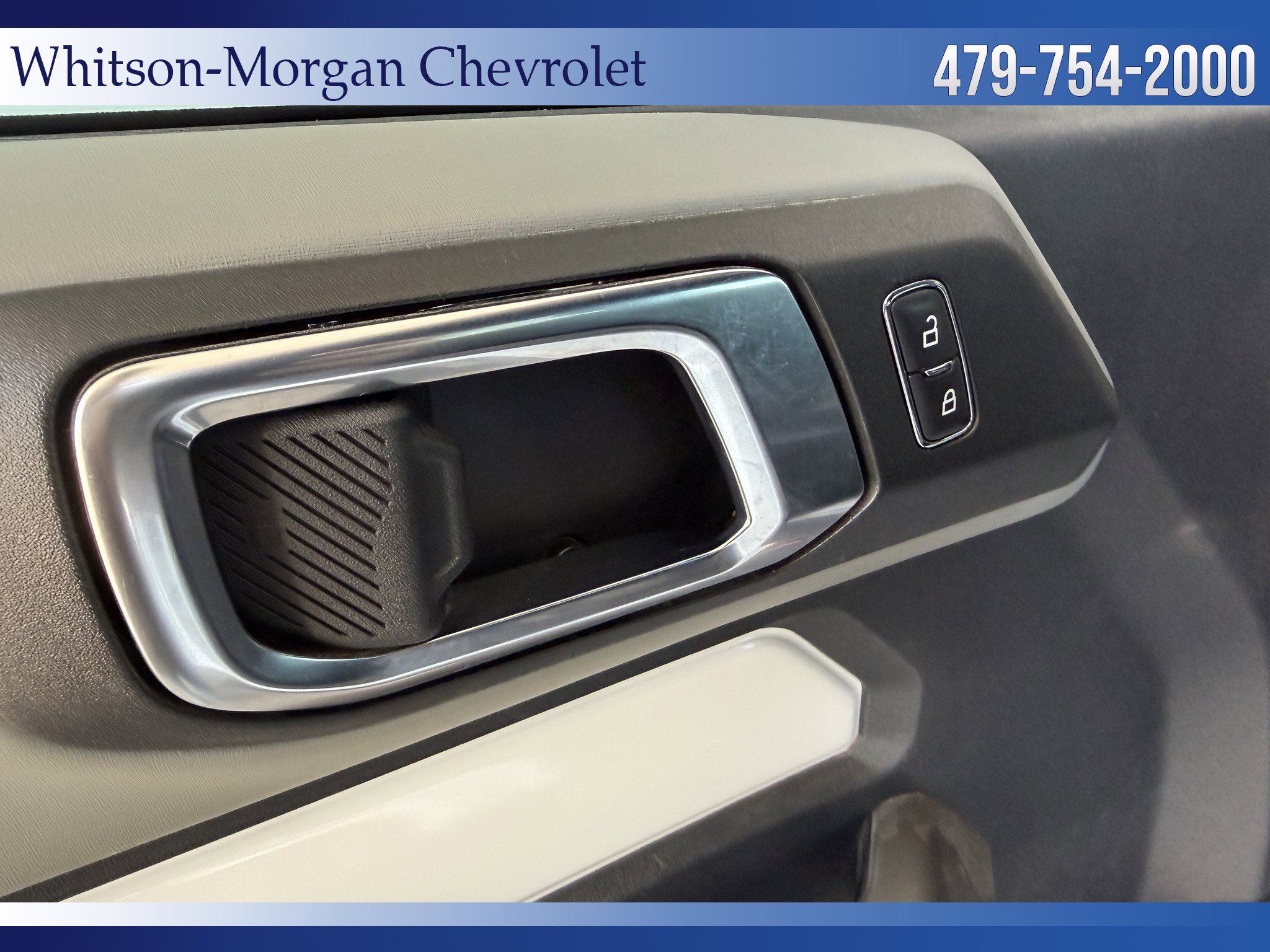 Used 2023 Ford Bronco Badlands image 15