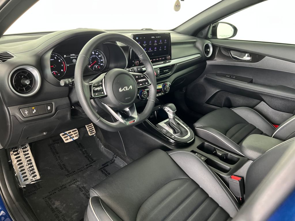 Used 2024 Kia Forte GT-Line w/ GT-Line Premium Package image 19