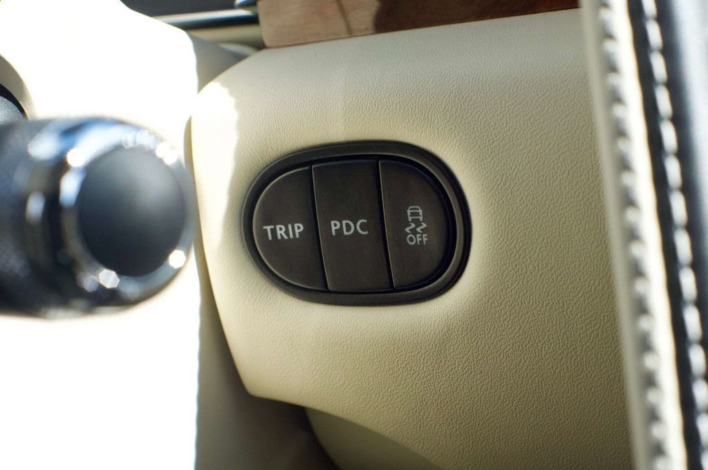 Used 2018 Bentley Flying Spur S V8 AWD/4WD image 39