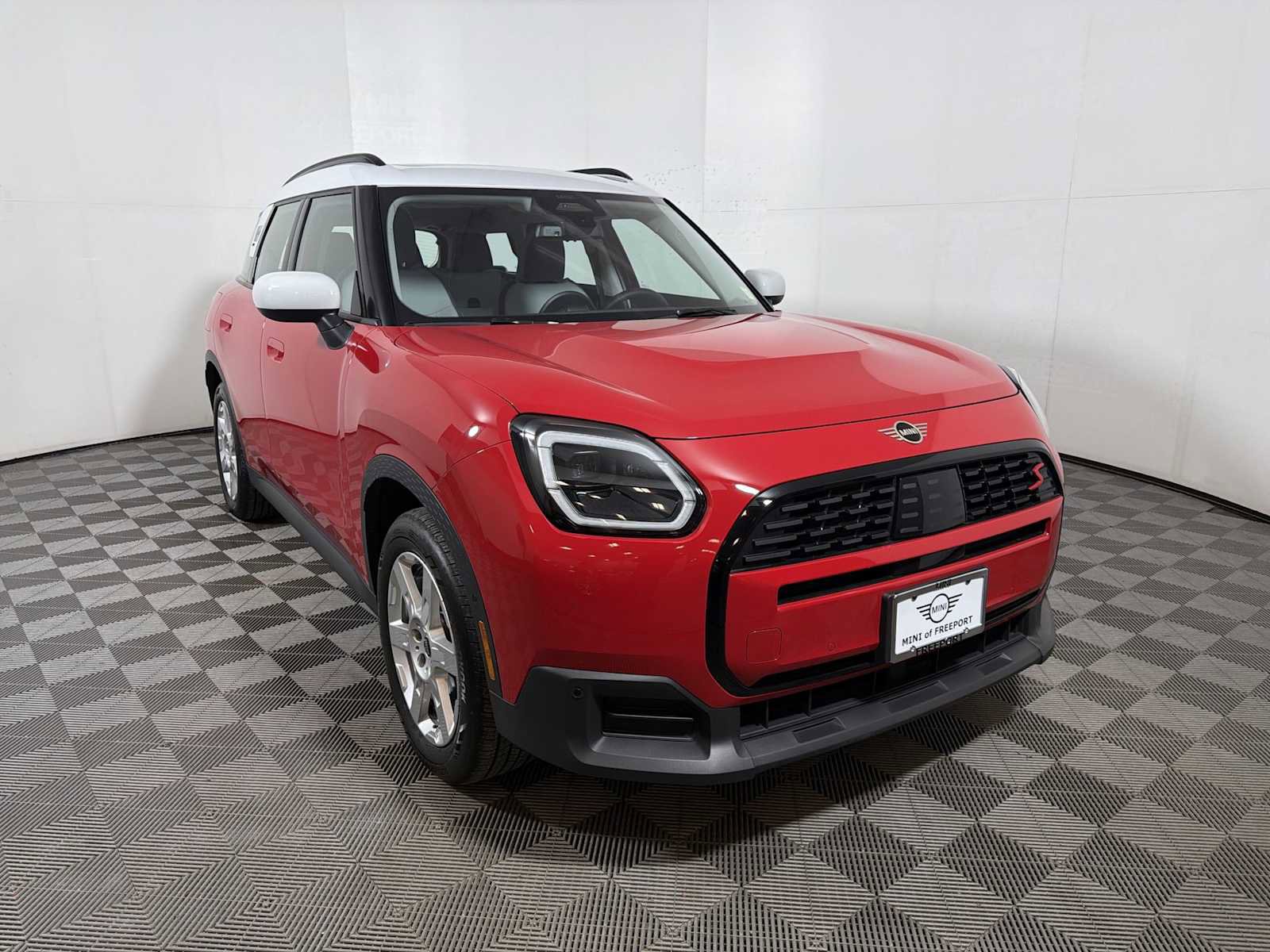 Certified 2025 MINI Cooper Countryman S image 2