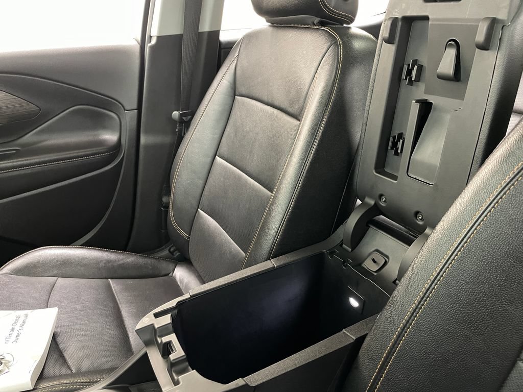 Certified 2020 GMC Terrain SLT w/ Preferred Package AWD/4WD image 36