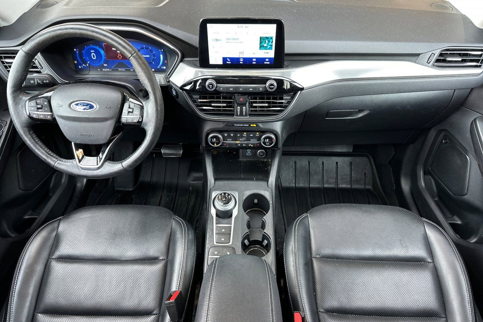 Used 2021 Ford Escape Titanium AWD/4WD image 9