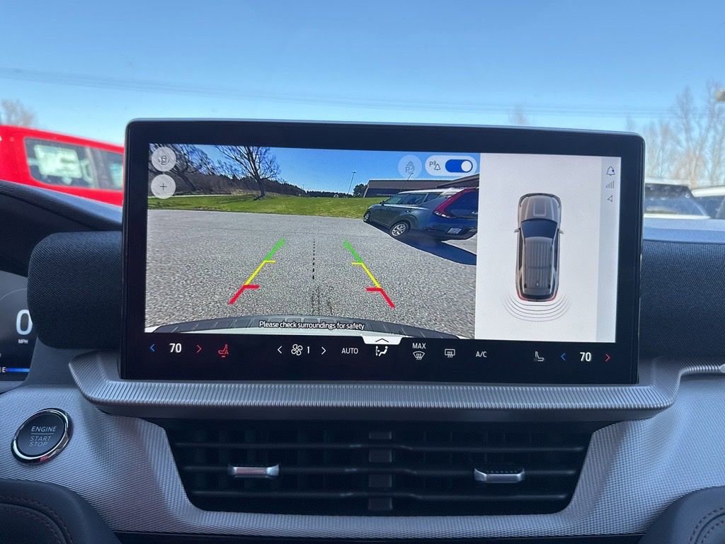 Used 2026 Ford Explorer Active image 23