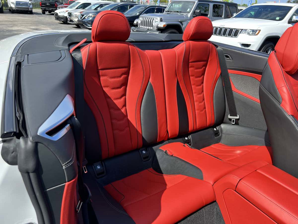 Used 2022 BMW 840i Convertible w/ Comfort Seating Package image 27