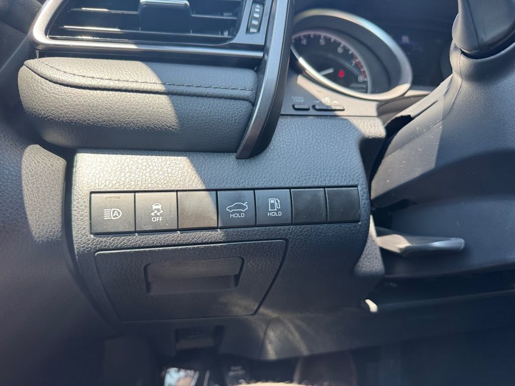 Used 2024 Toyota Camry LE FWD image 28