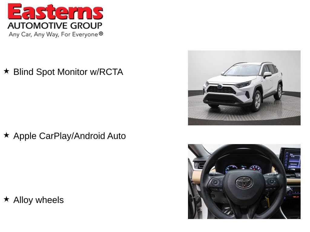 Used 2021 Toyota RAV4 LE w/ Carpet Mat Package (TMS) AWD/4WD image 11