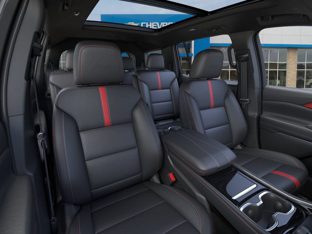 New 2026 Chevrolet Traverse RS w/ LPO, Floor Liner Package AWD/4WD image 16