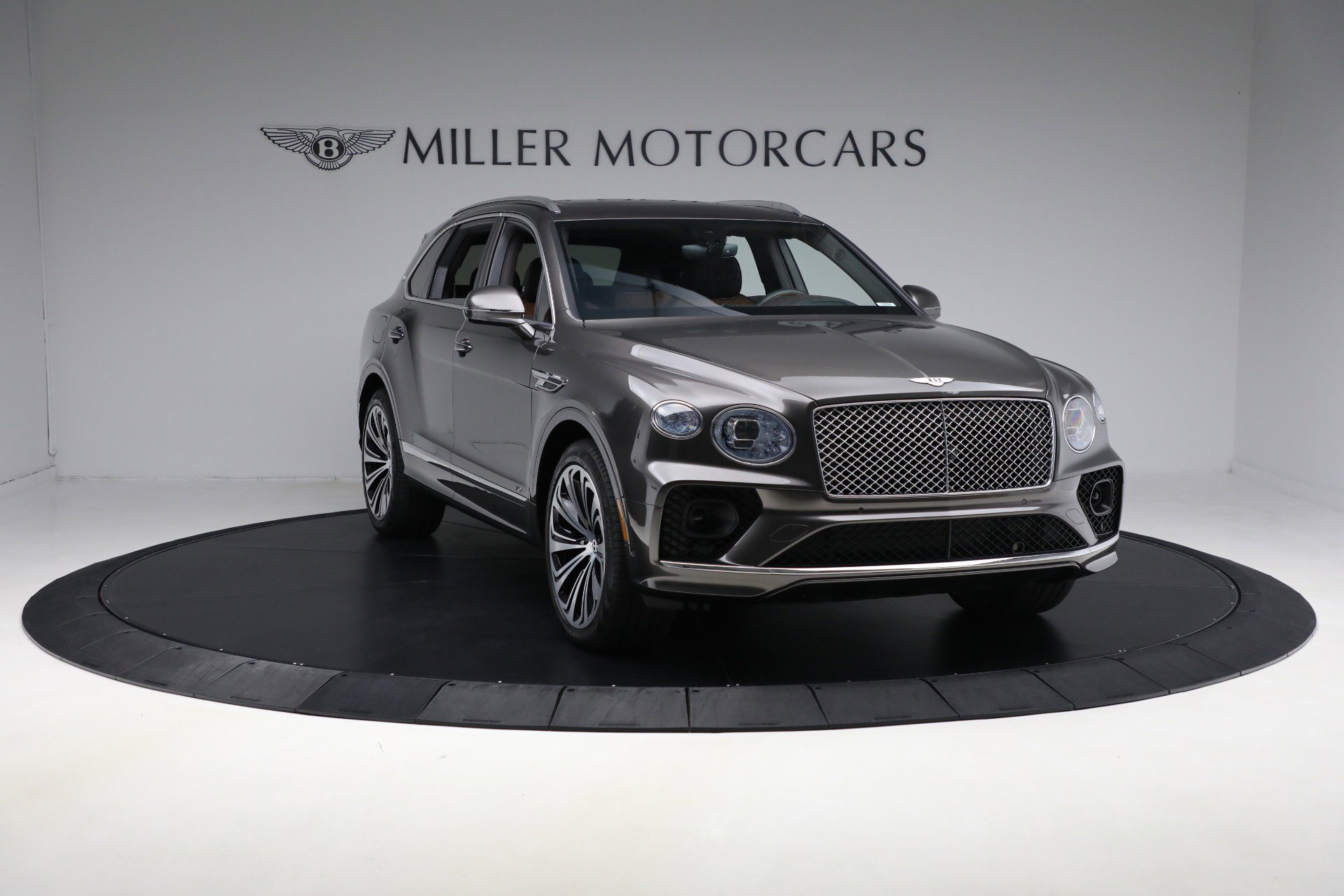 Certified 2021 Bentley Bentayga image 11