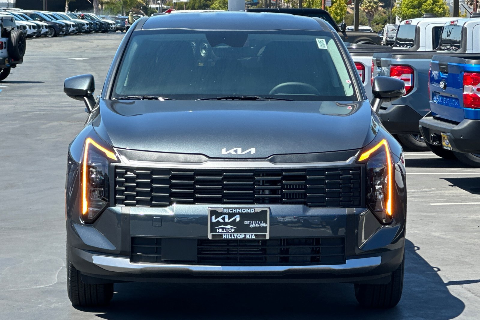 New 2026 Kia Sportage LX FWD image 9
