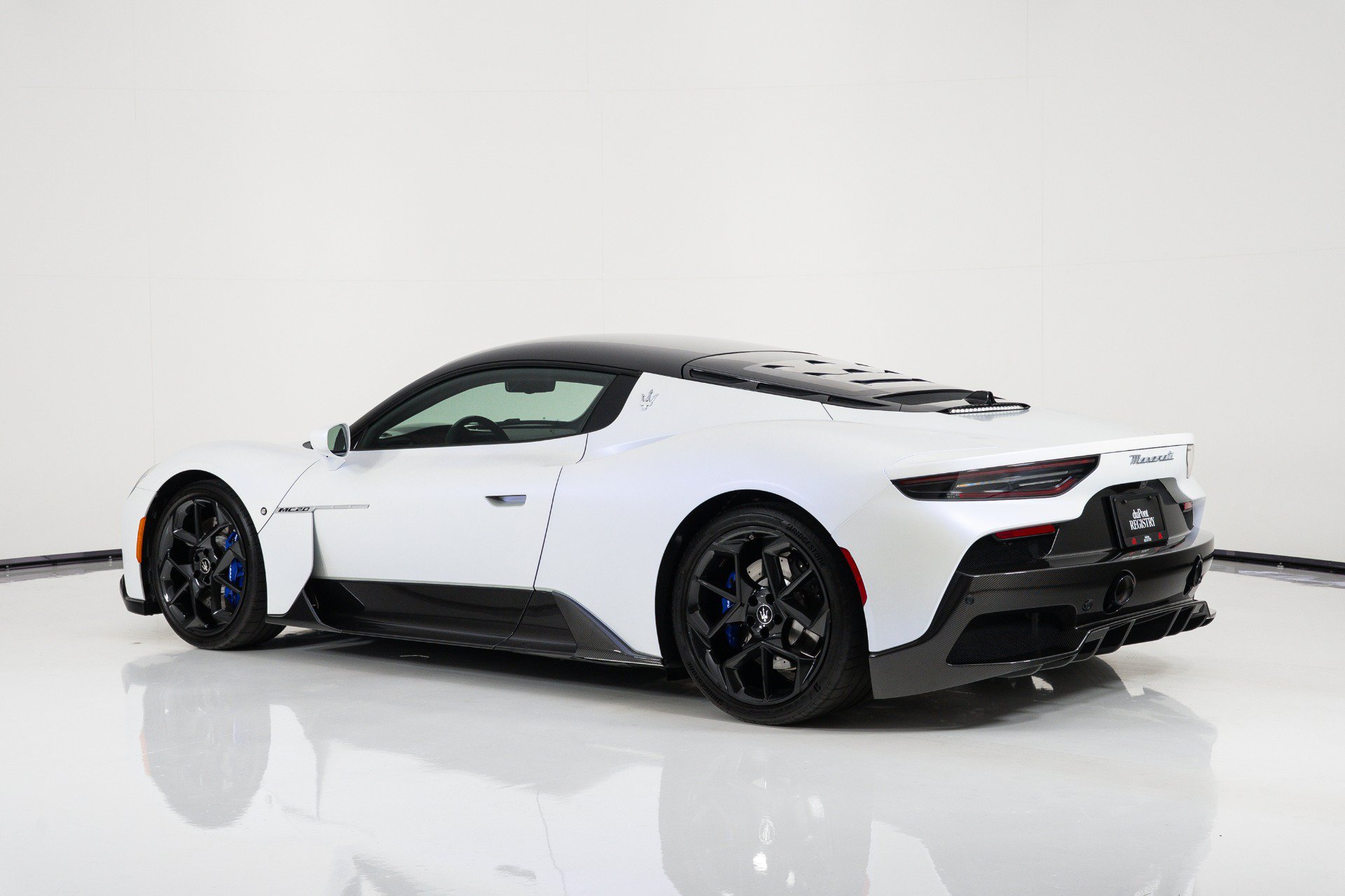 Used 2022 Maserati MC20 Coupe RWD image 6