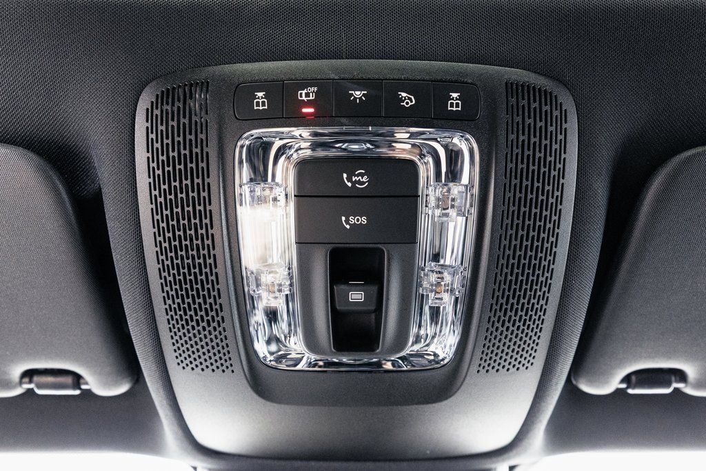 Used 2024 Mercedes-Benz EQB 300 4MATIC image 19