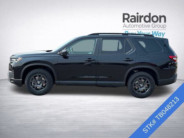 Used 2026 Honda Pilot TrailSport image 4