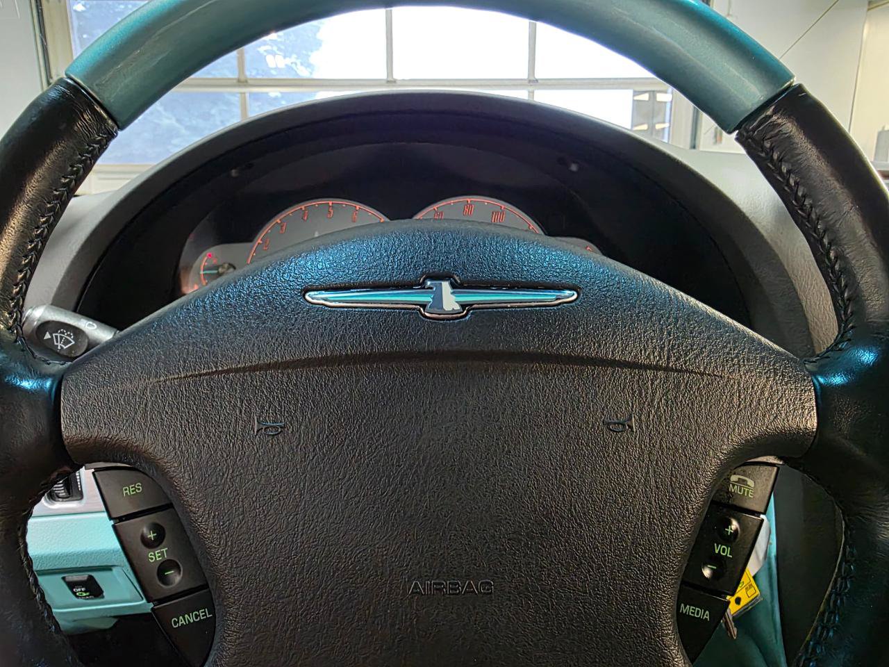 Used 2002 Ford Thunderbird RWD image 21