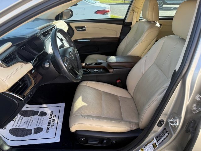 Used 2015 Toyota Avalon Limited image 8