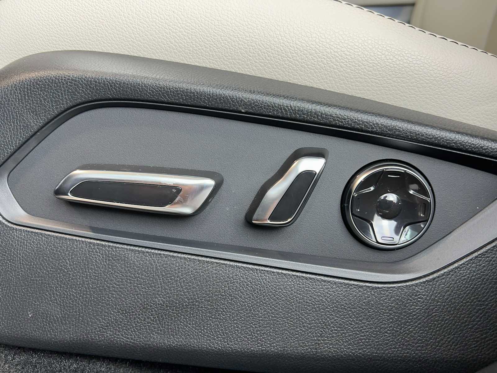 New 2026 Acura RDX SH-AWD image 15