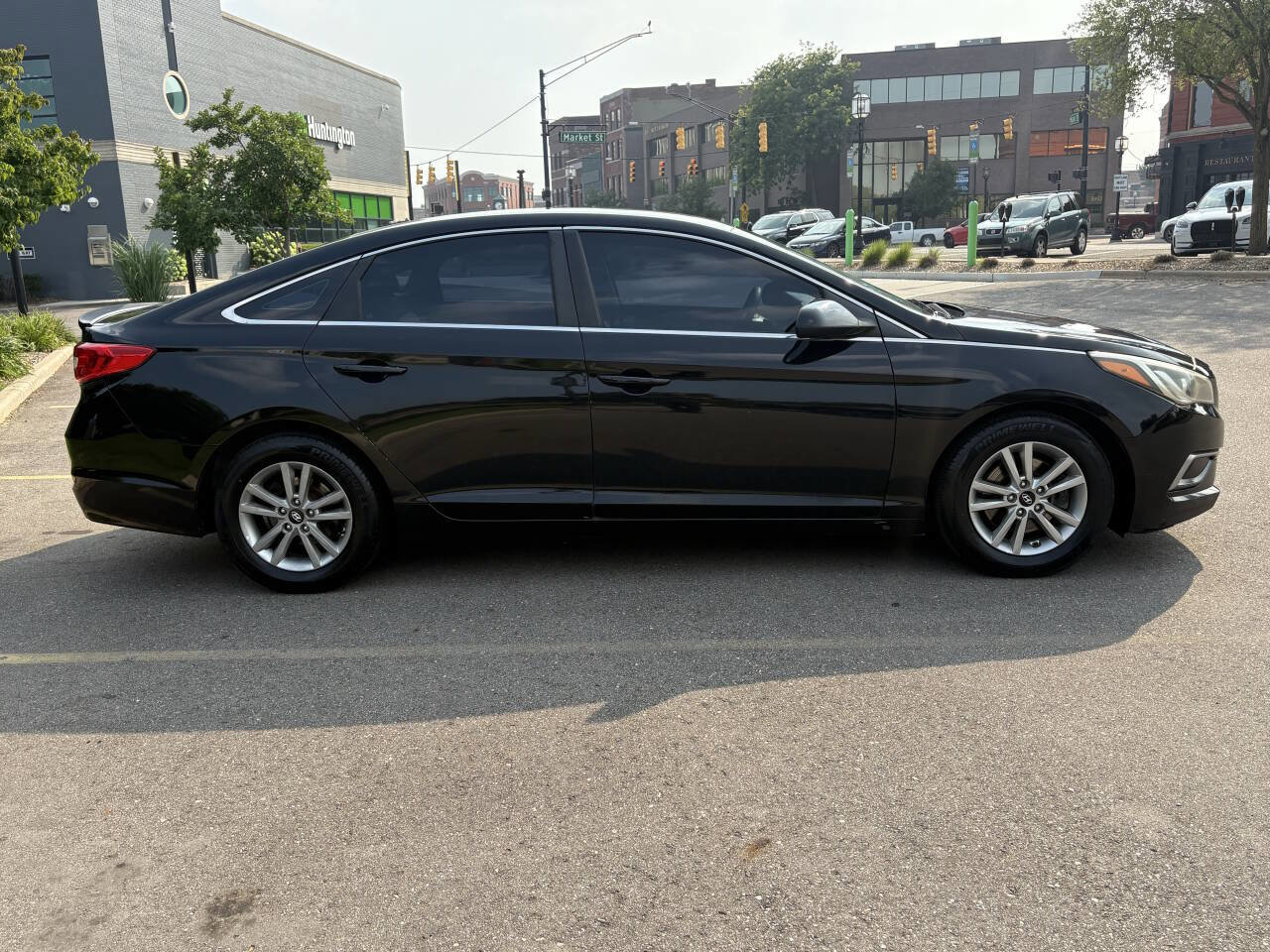 Used 2016 Hyundai Sonata SE image 13