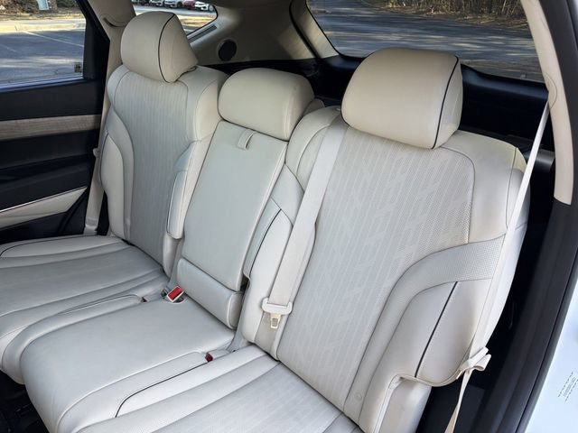 Used 2023 Genesis GV80 2.5T w/ Prestige 20" Package image 25