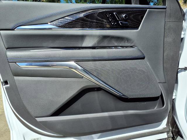 New 2026 Cadillac Escalade IQL Sport 1 w/ LPO, ONYX Package image 14