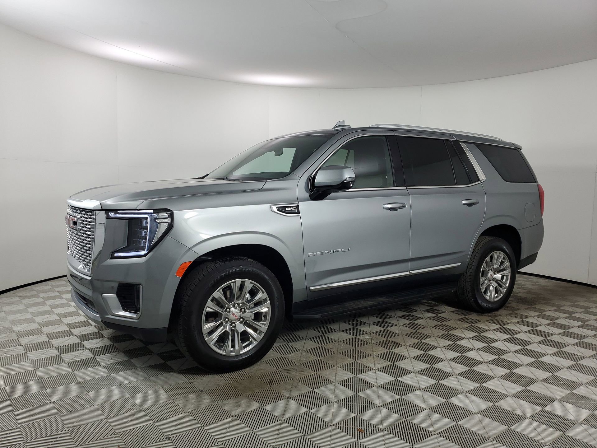 Used 2023 GMC Yukon Denali image 5