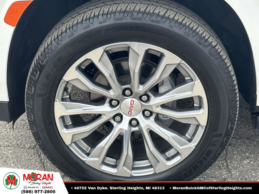 Certified 2021 GMC Yukon Denali w/ LPO, Illumination Package AWD/4WD image 9