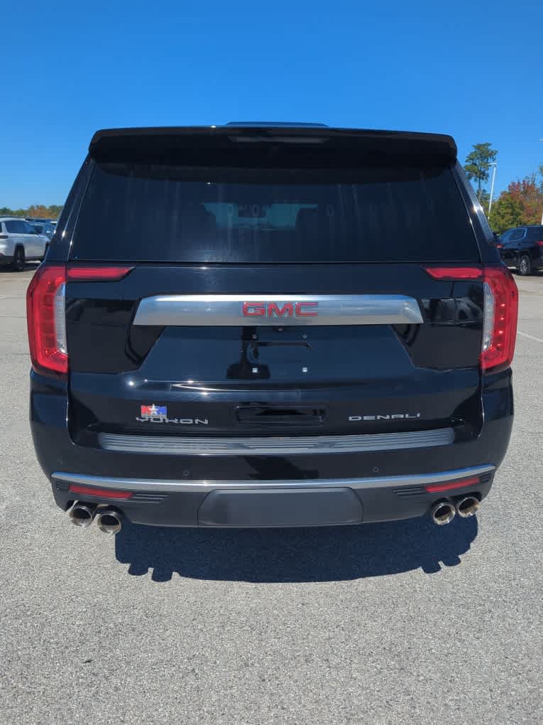 Used 2024 GMC Yukon XL Denali AWD/4WD image 25