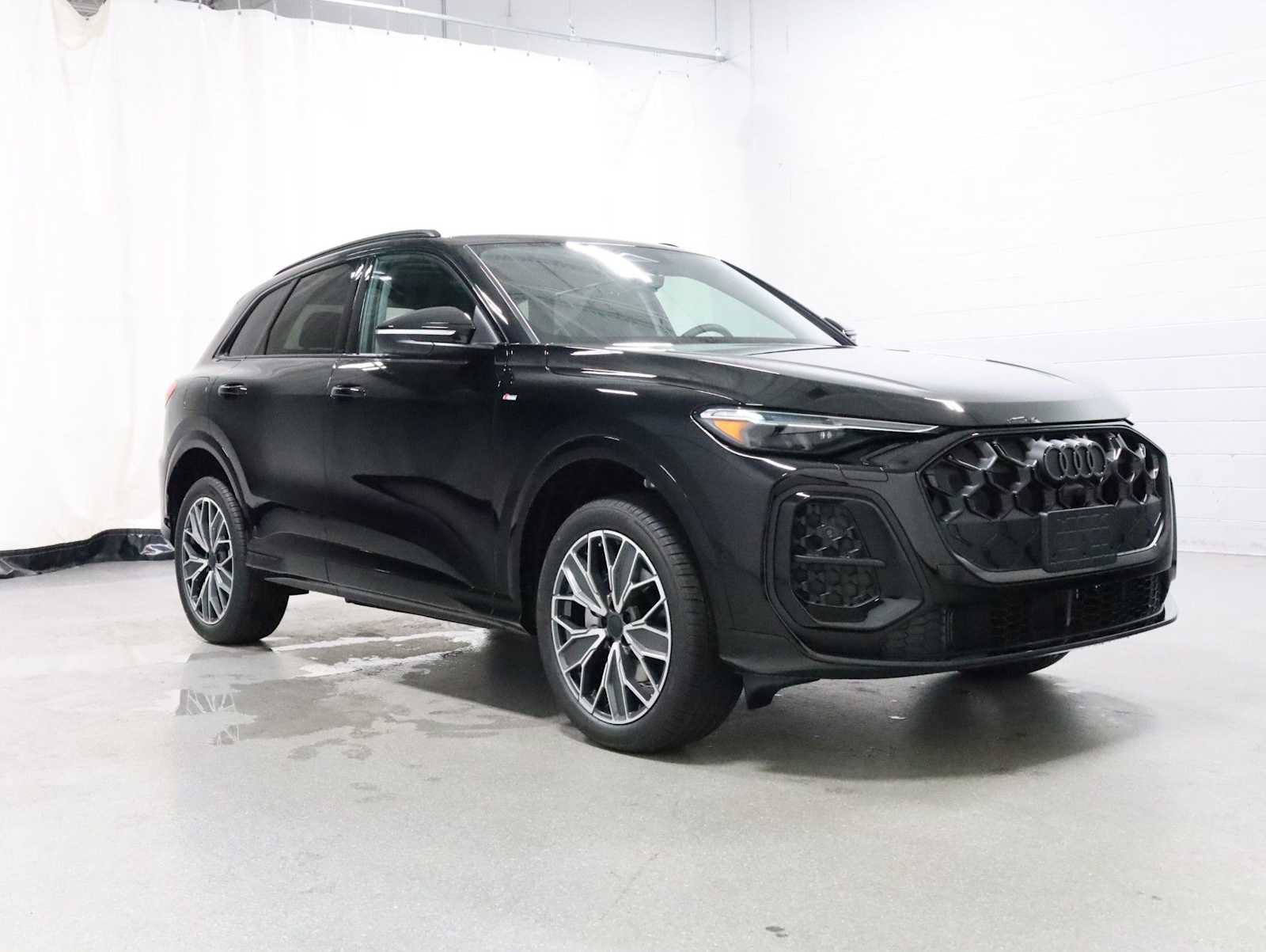 New 2026 Audi Q5 Premium Plus AWD/4WD image 13