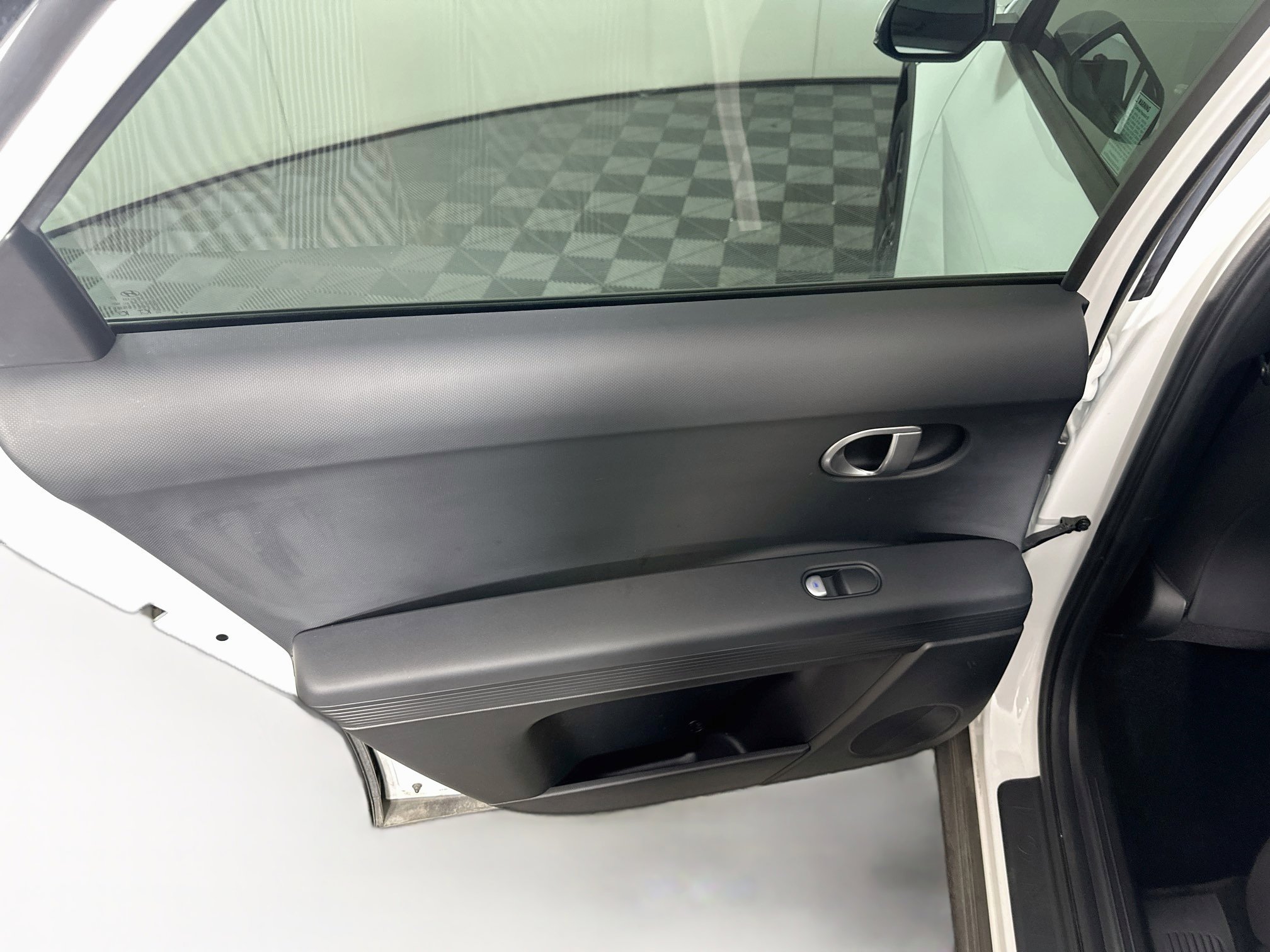 Used 2024 Hyundai Ioniq 5 SEL RWD image 26