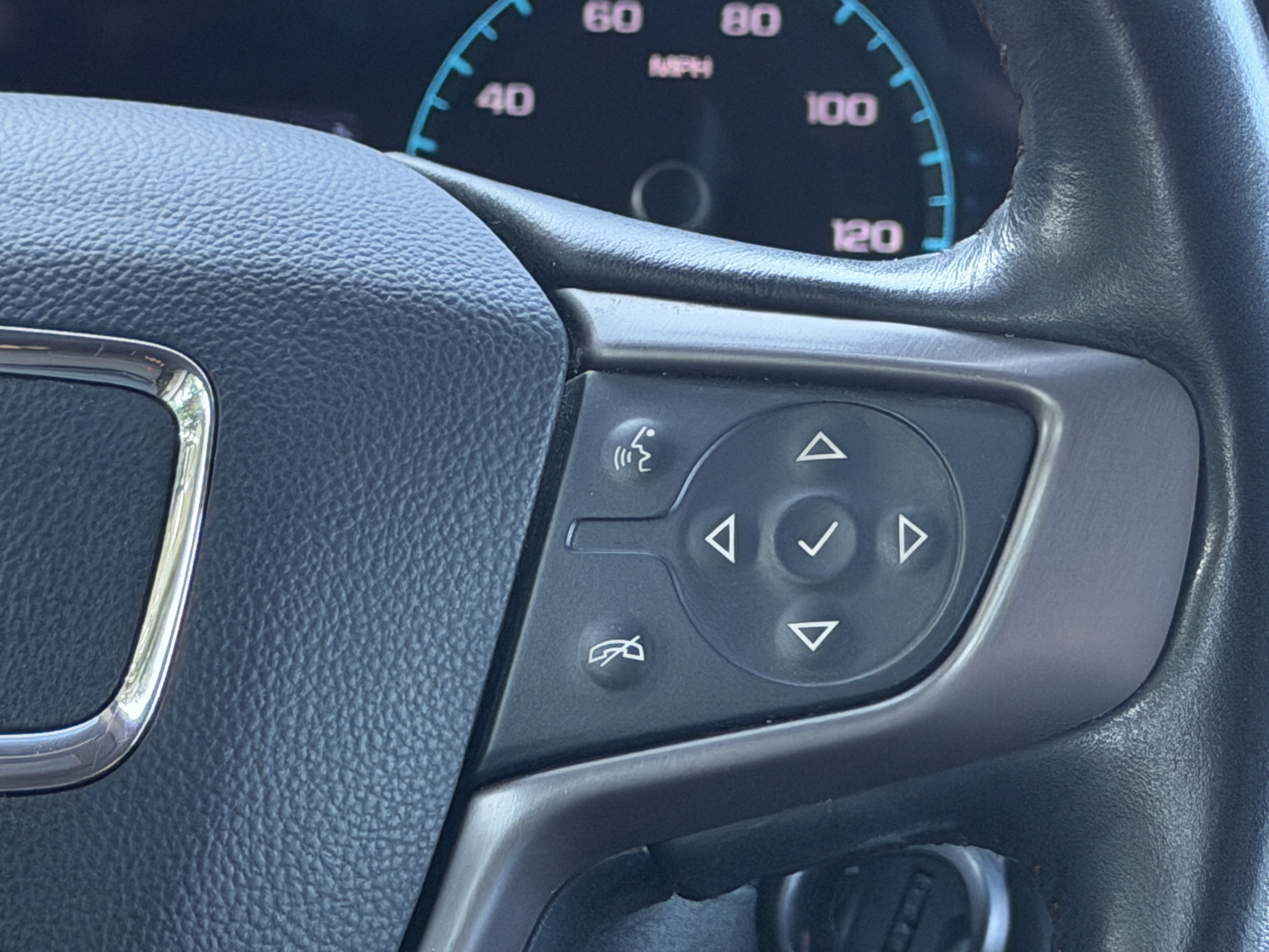 Used 2022 GMC Canyon AT4 w/ Trailering Package AWD/4WD image 14