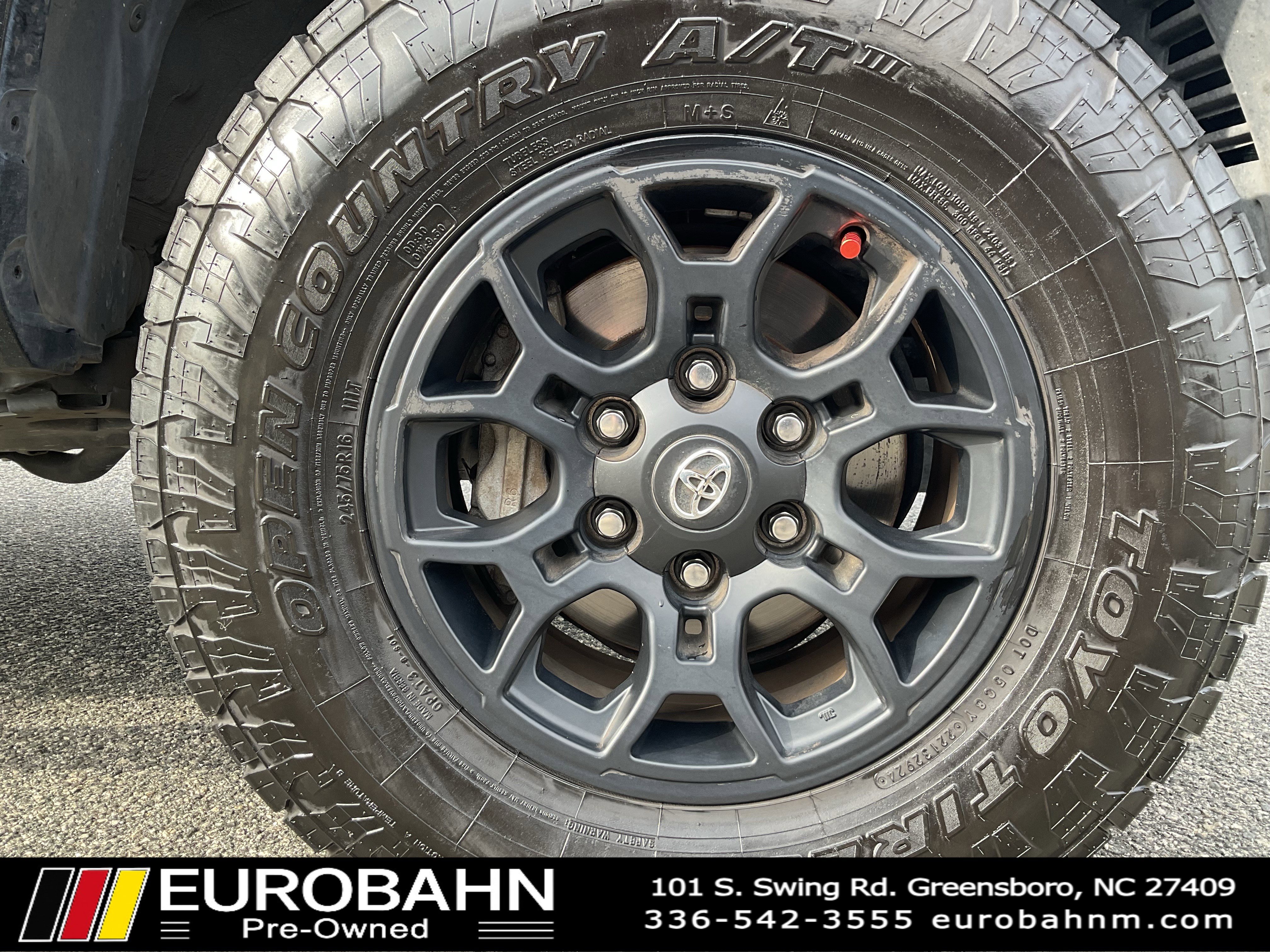 Used 2021 Toyota Tacoma SR5 image 31