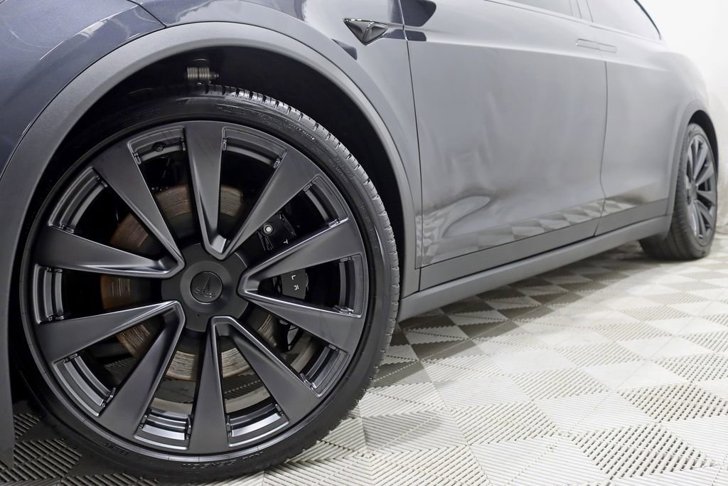 Used 2025 Tesla Model X AWD/4WD image 4