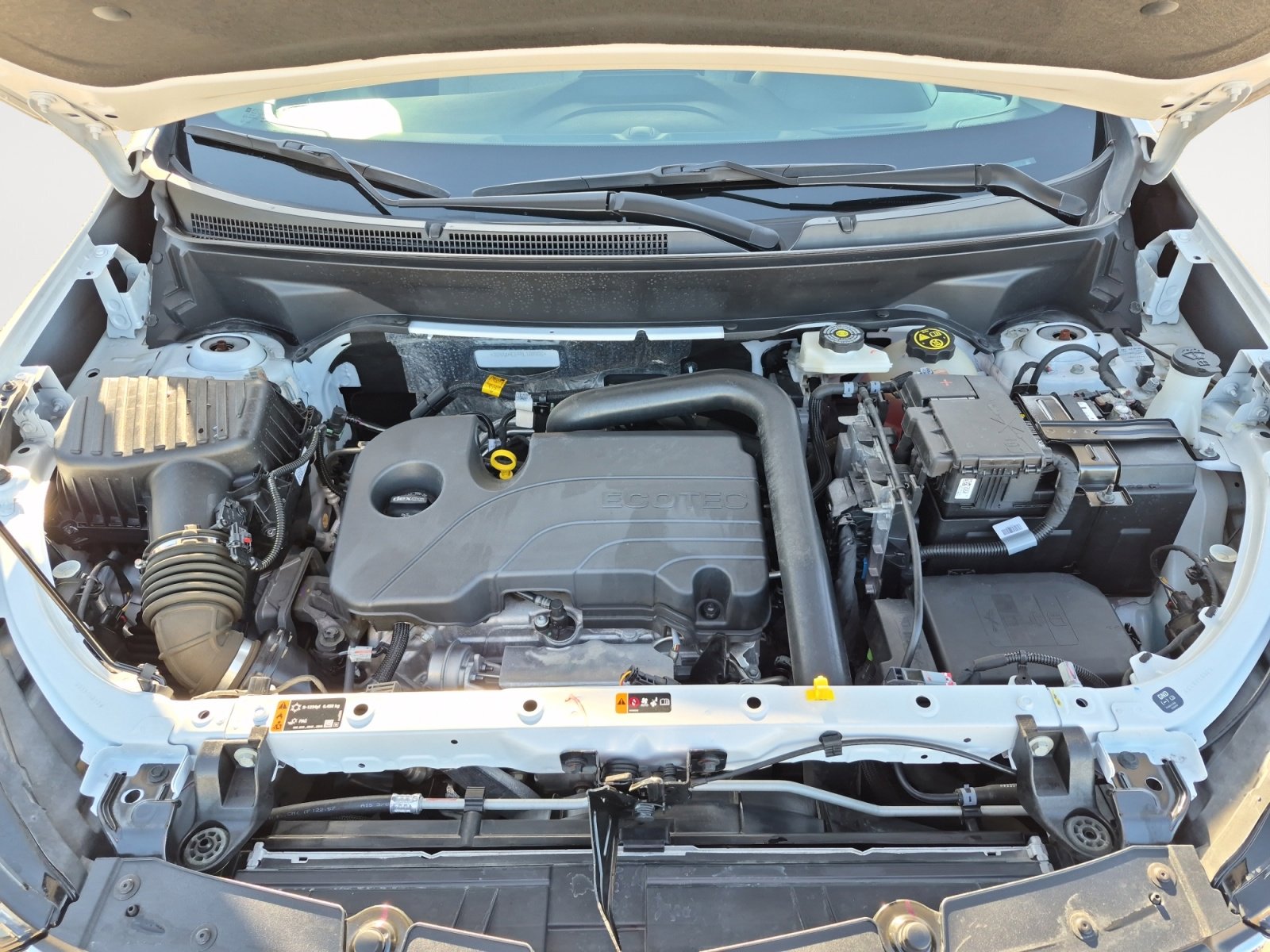 Used 2024 Chevrolet Equinox LS image 28