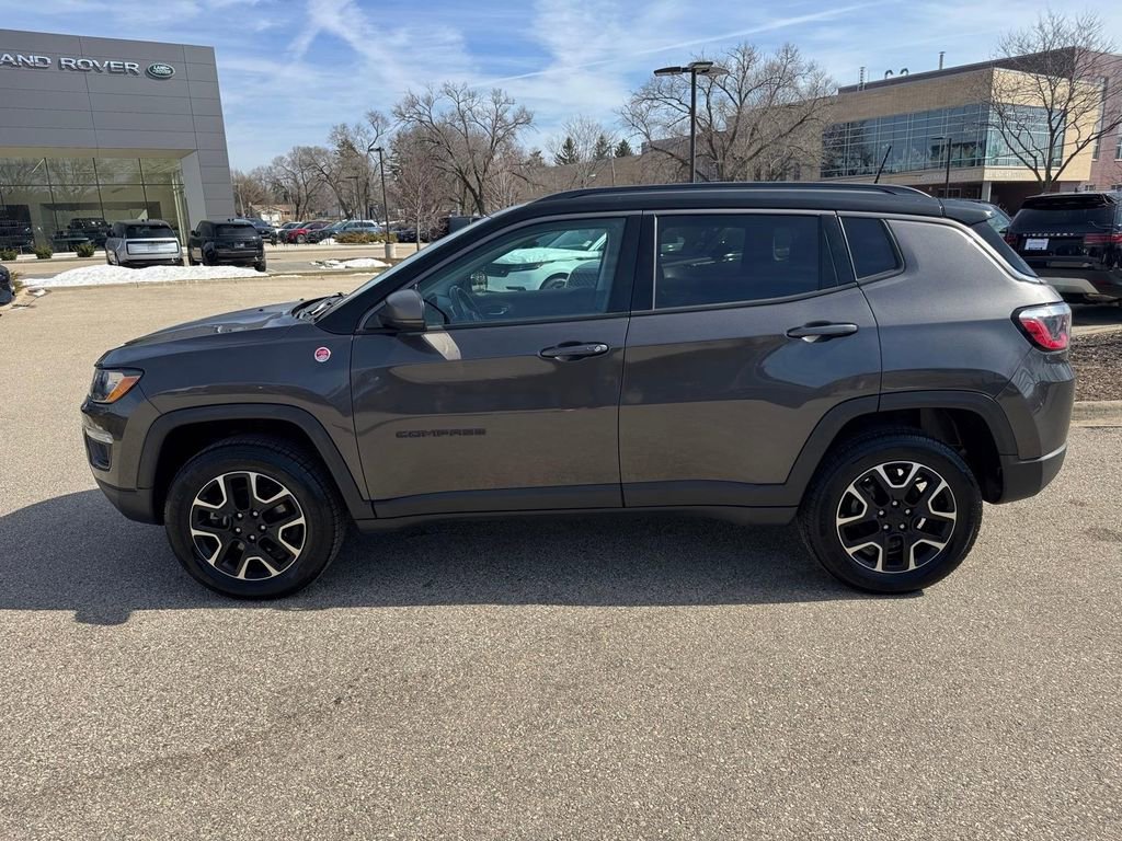 Used 2021 Jeep Compass Trailhawk image 2